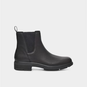 UGG Harrison Chelsea rain ready near new sz8 womens